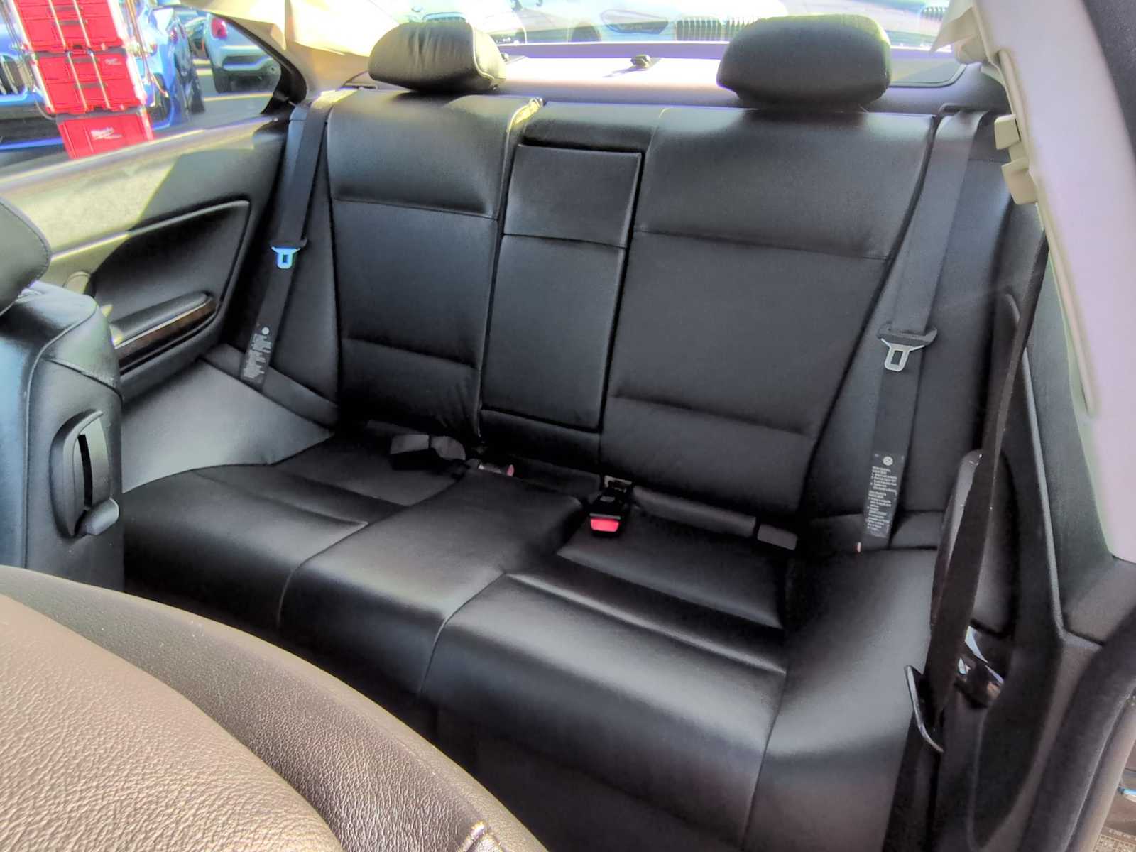 Thumbnail: 2004 BMW 3 Series - 18