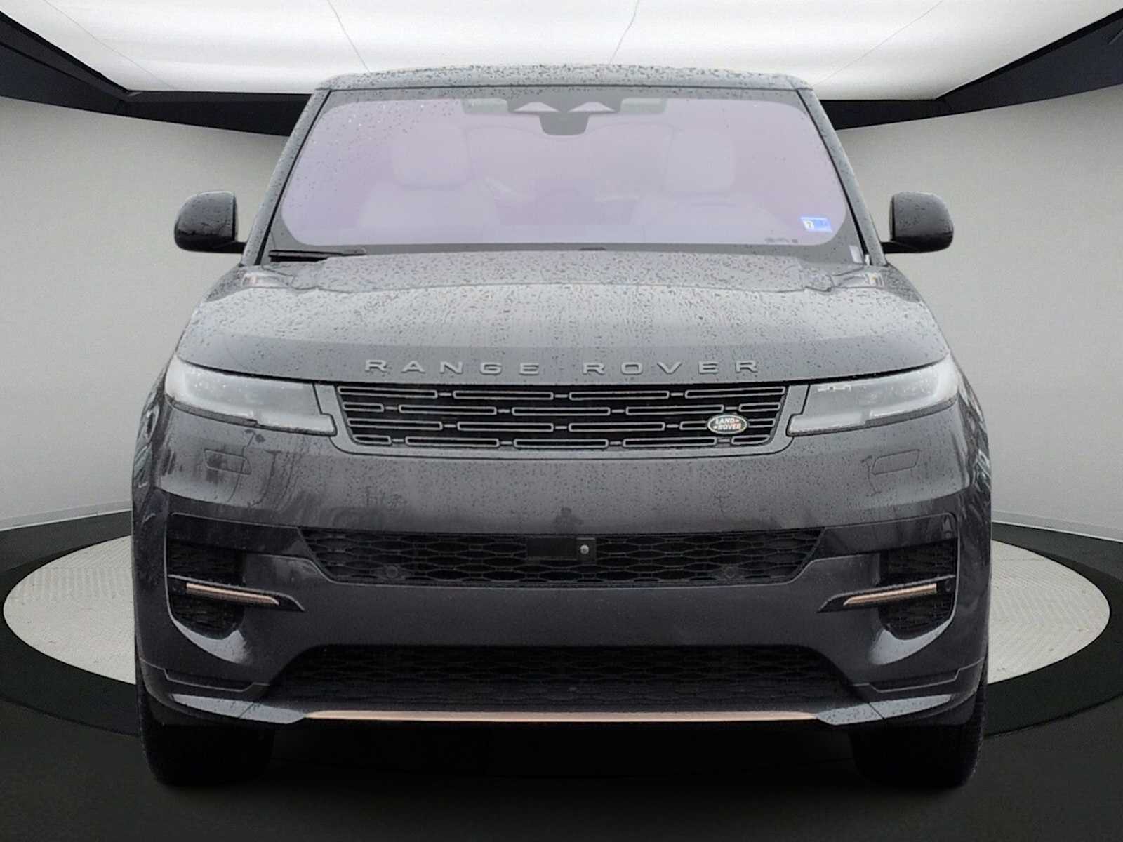 Thumbnail: 2023 Land Rover Range Rover Sport - 3