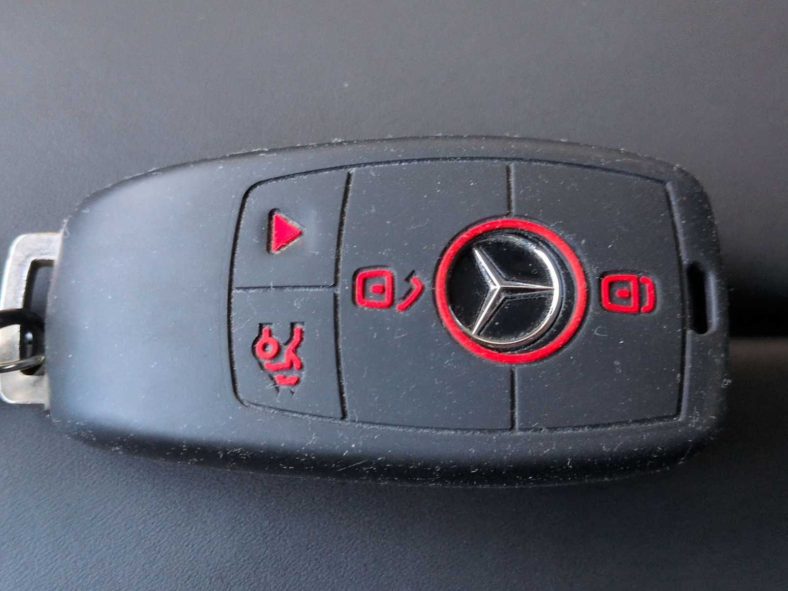 Thumbnail: 2023 Mercedes-Benz E-Class - 37