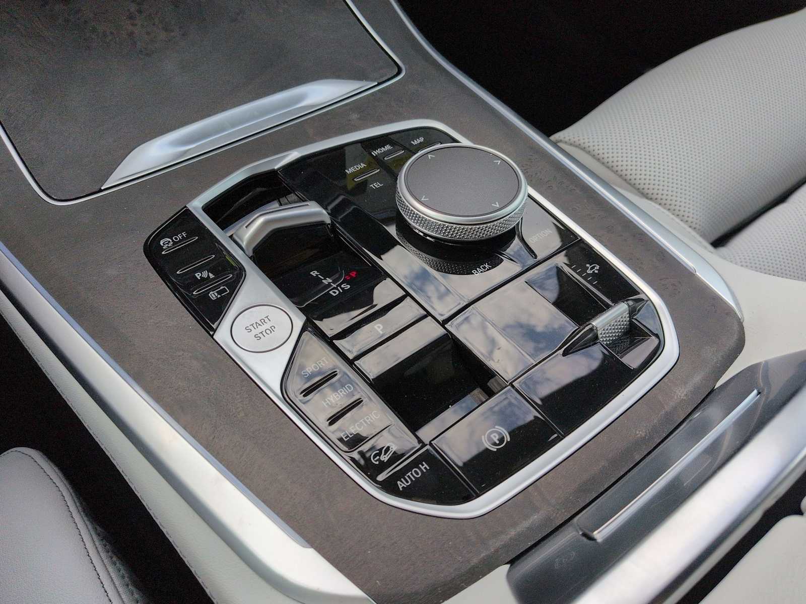 Thumbnail: 2026 BMW X5 - 35