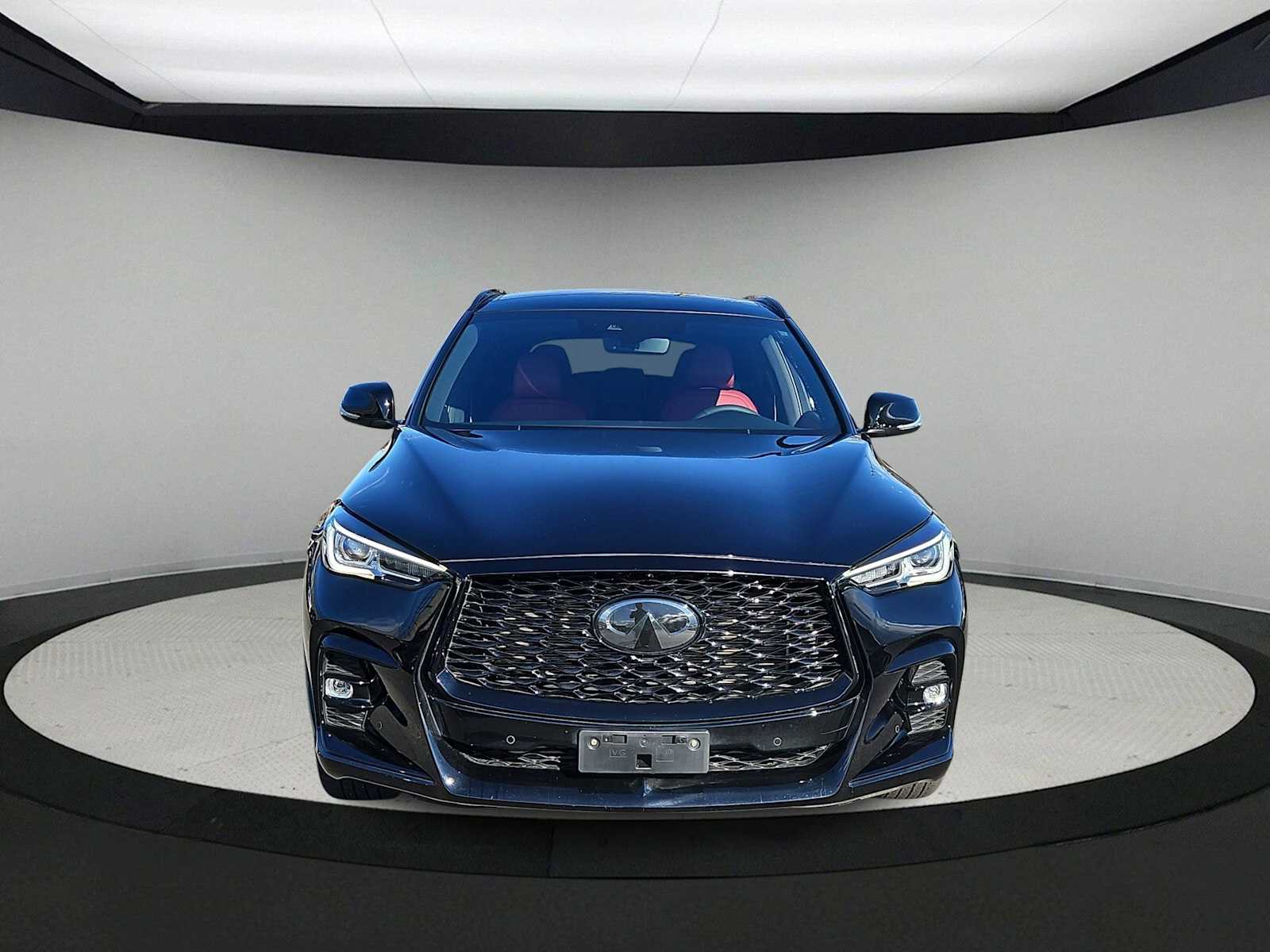 Thumbnail: 2023 INFINITI QX50 - 3