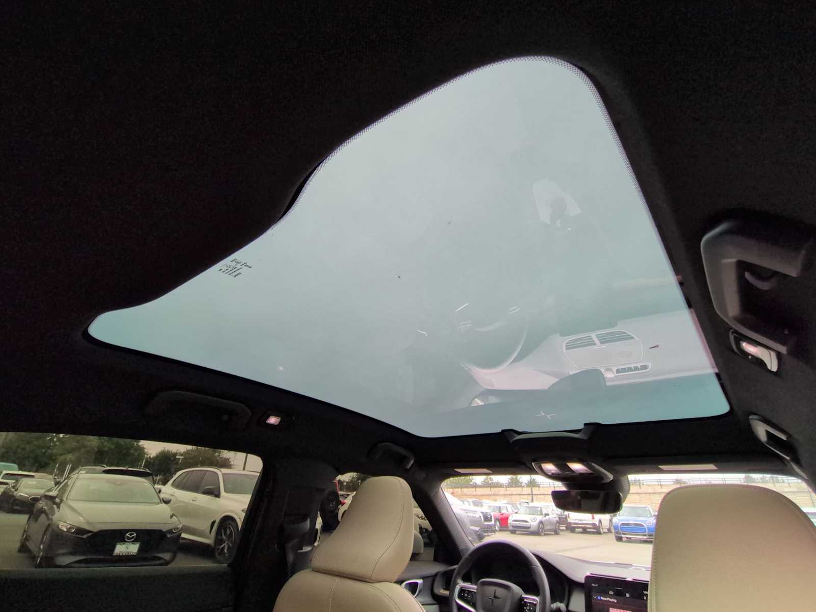 Thumbnail: 2022 Polestar 2 - 23