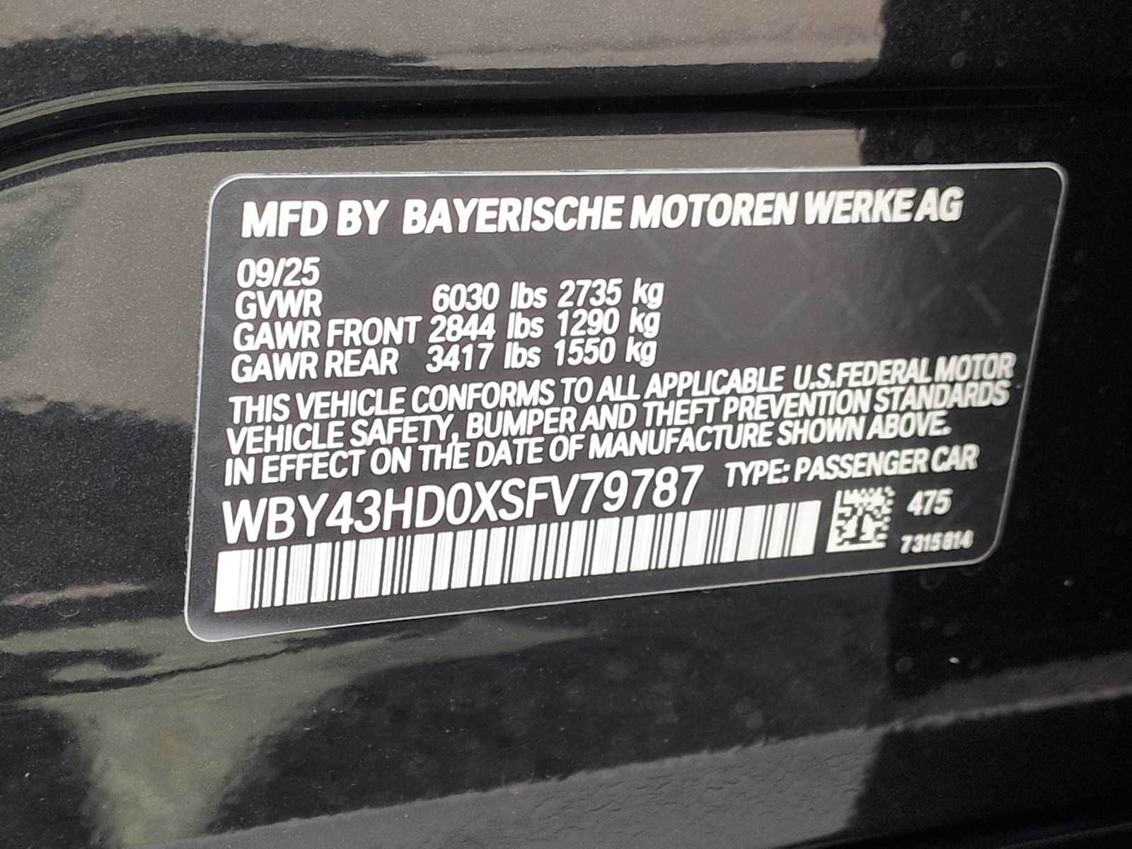 Thumbnail: 2025 BMW i4 - 39