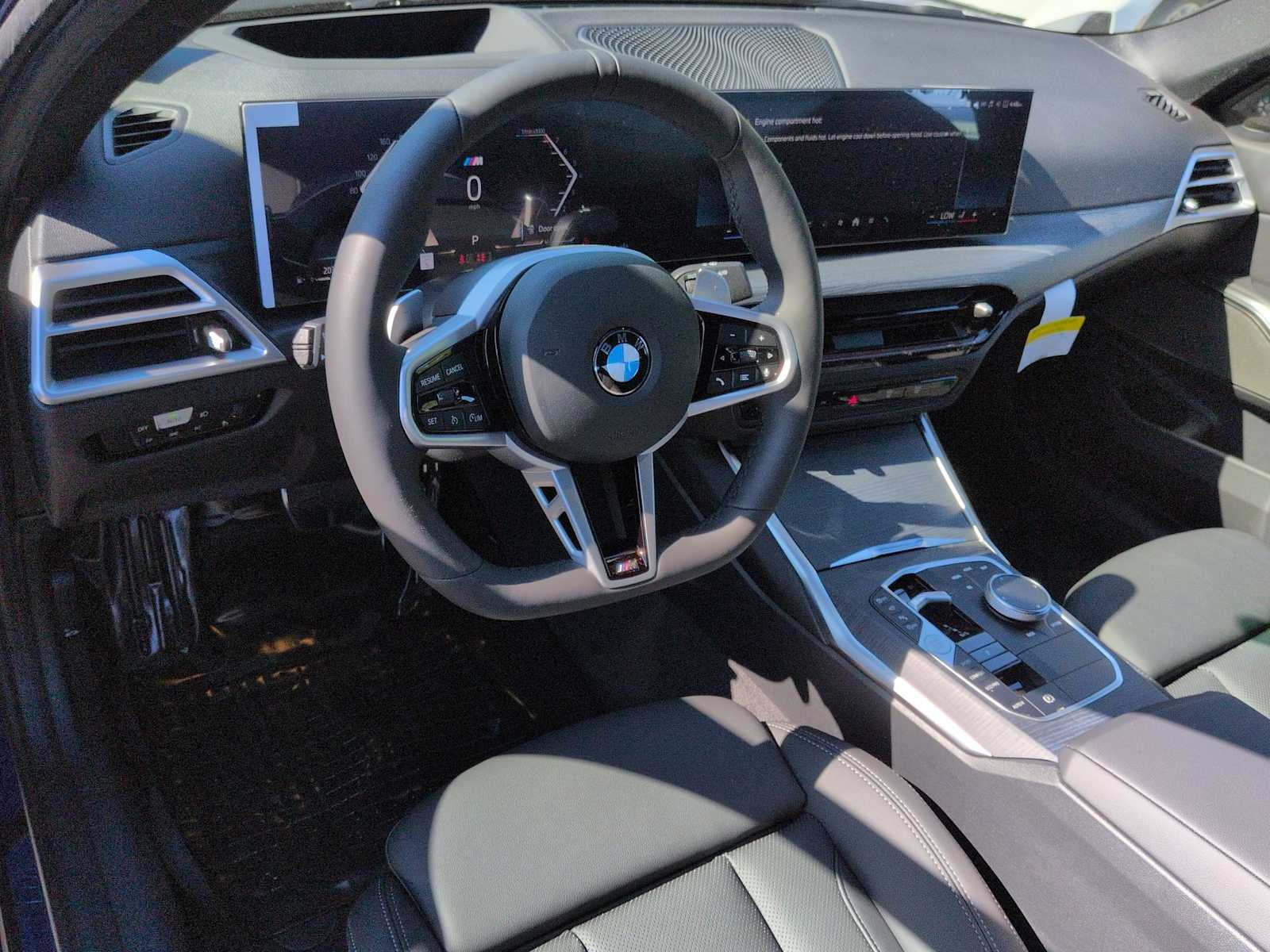 Thumbnail: 2026 BMW 3 Series - 10