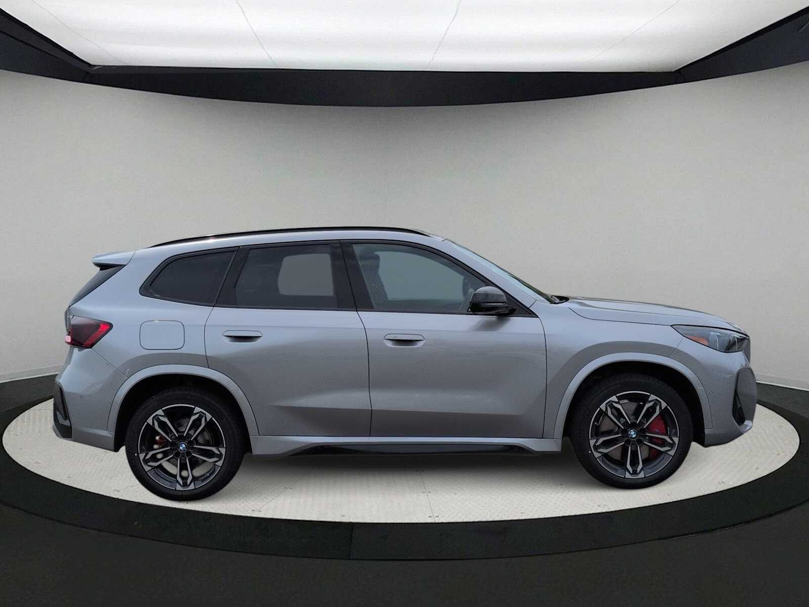 Thumbnail: 2026 BMW X1 - 9