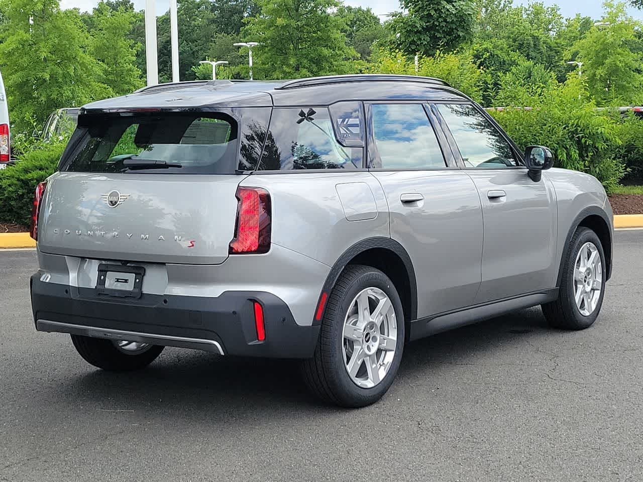 Thumbnail: 2025 MINI Cooper Countryman - 3