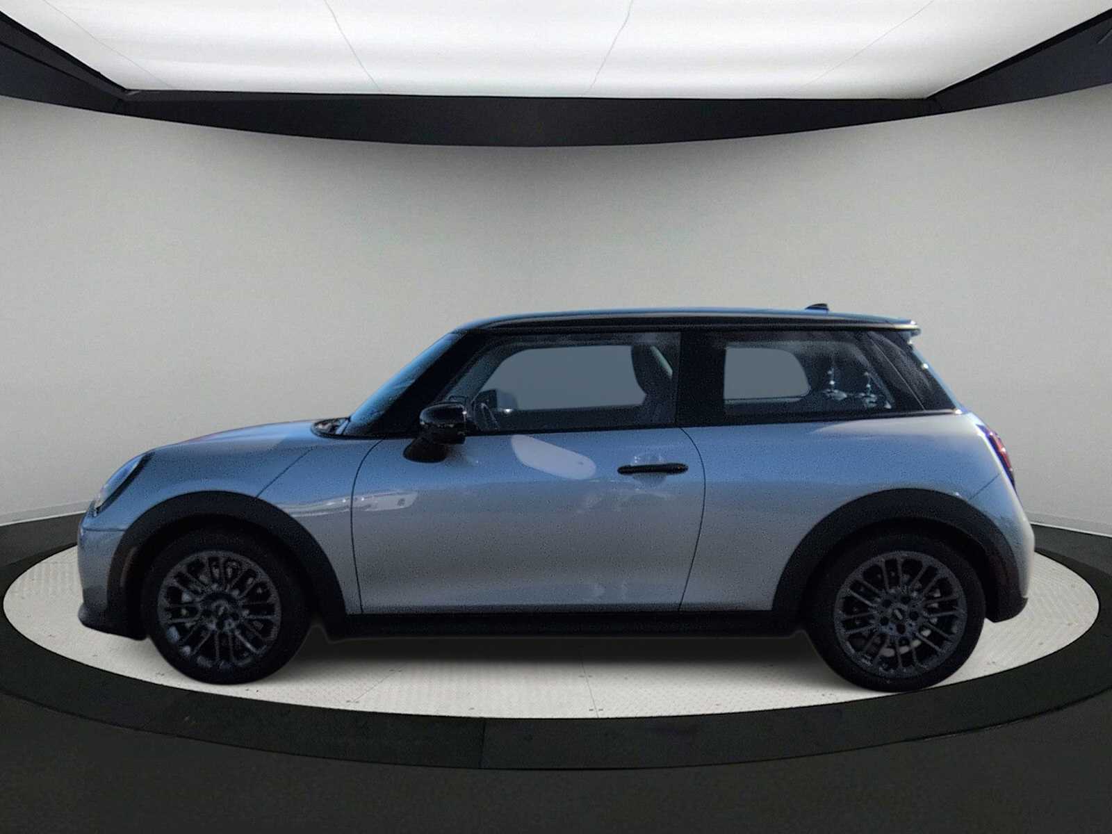 Thumbnail: 2025 MINI Cooper Hardtop - 5
