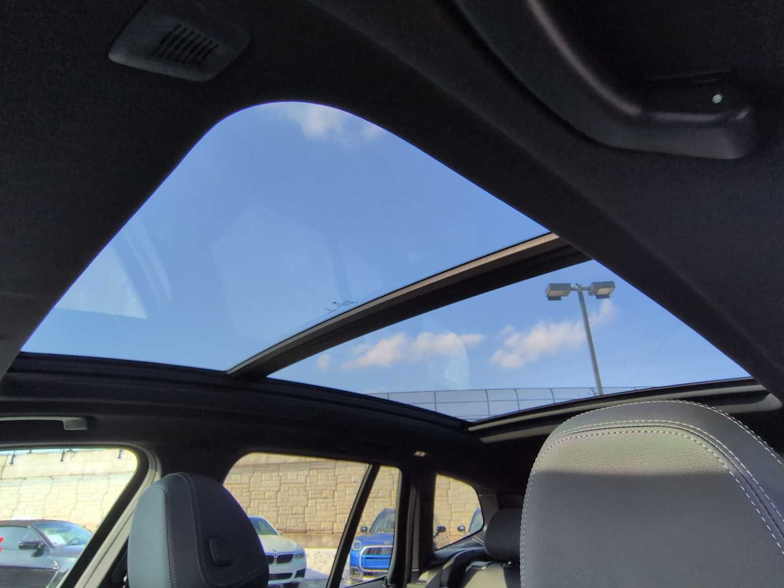 Thumbnail: 2024 BMW X3 - 20