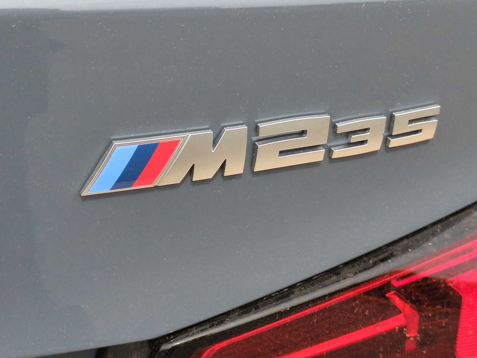 Thumbnail: 2025 BMW 2 Series - 12