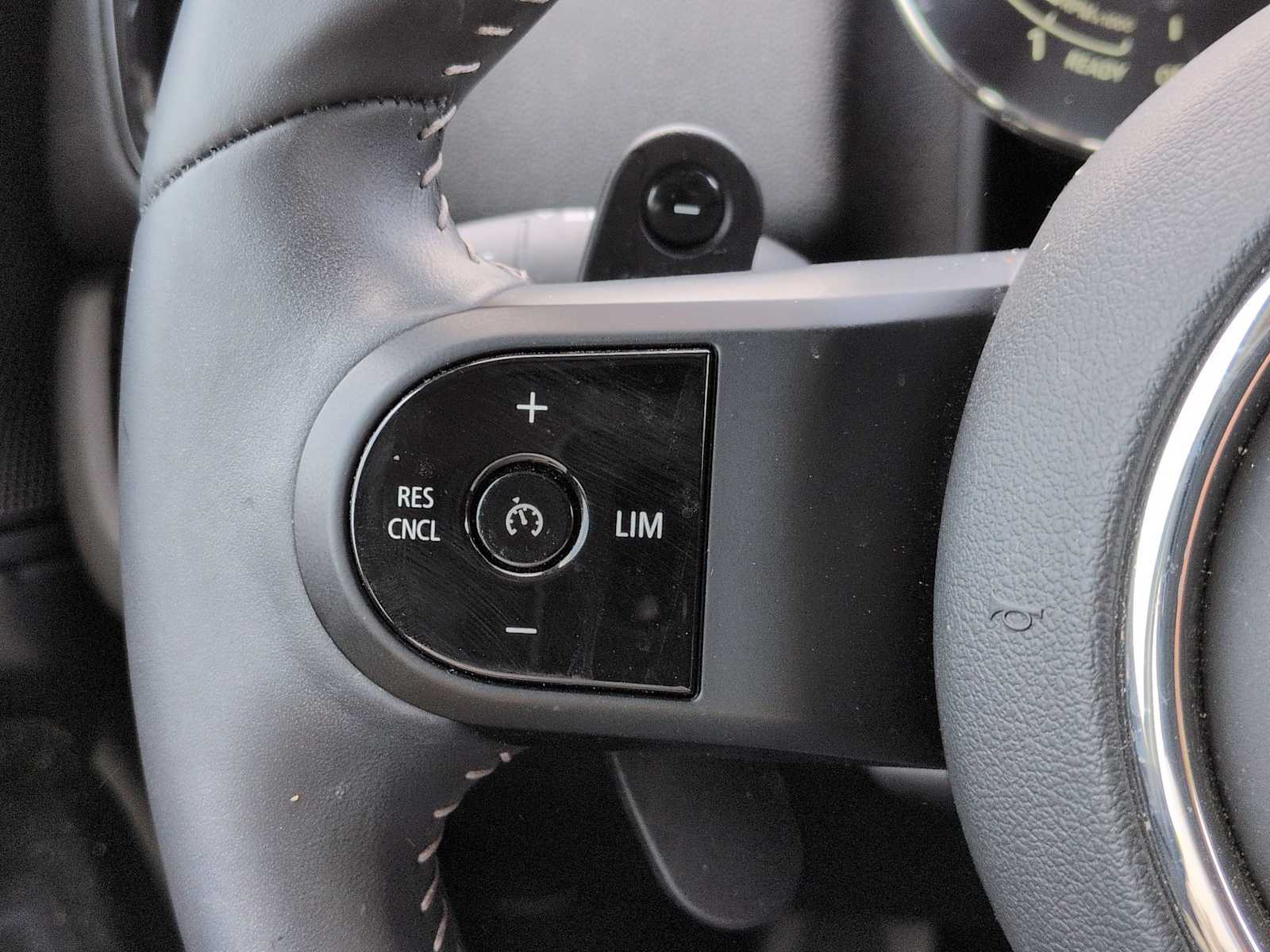 Thumbnail: 2023 MINI Cooper Countryman - 26