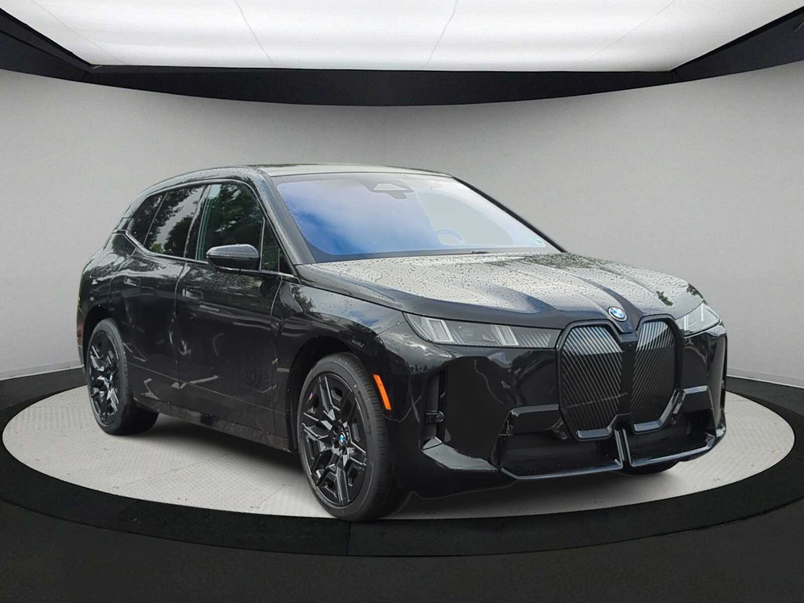 Thumbnail: 2026 BMW iX - 2