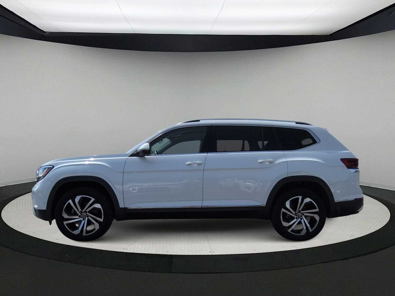 Thumbnail: 2021 Volkswagen Atlas - 5