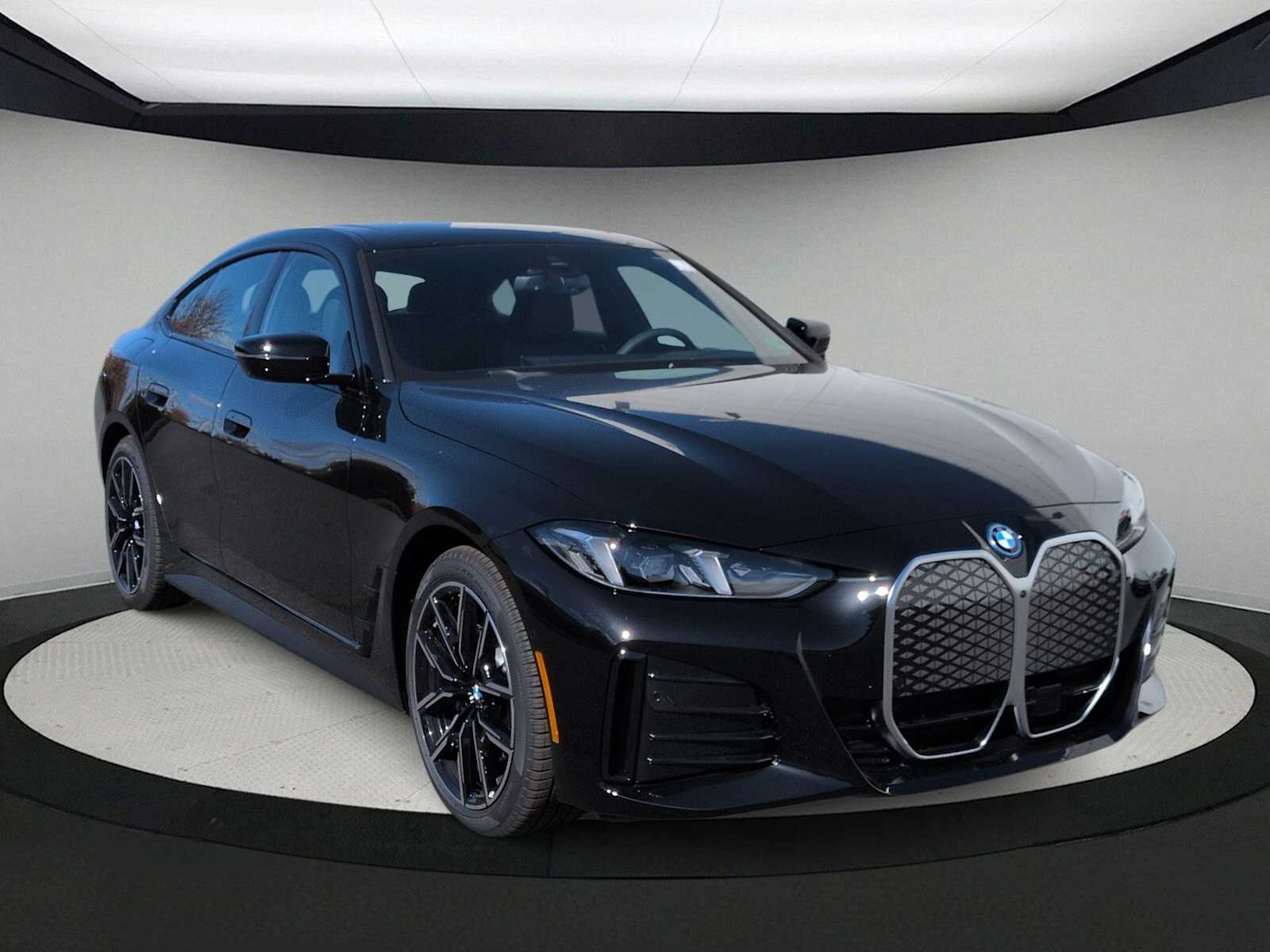 Thumbnail: 2025 BMW i4 - 2