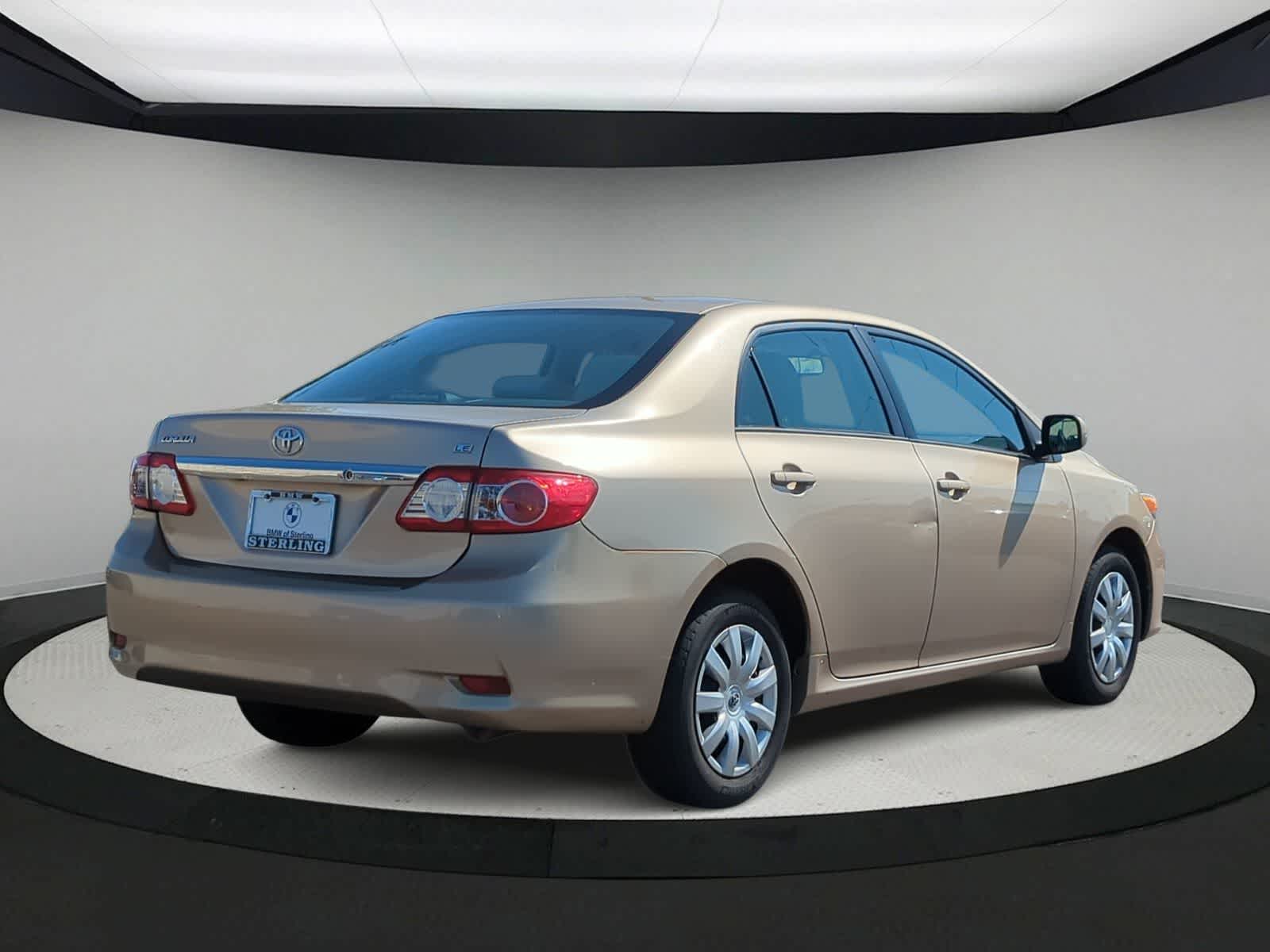 Thumbnail: 2011 Toyota Corolla - 8