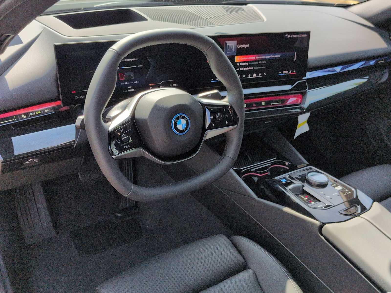 Thumbnail: 2026 BMW i5 - 10