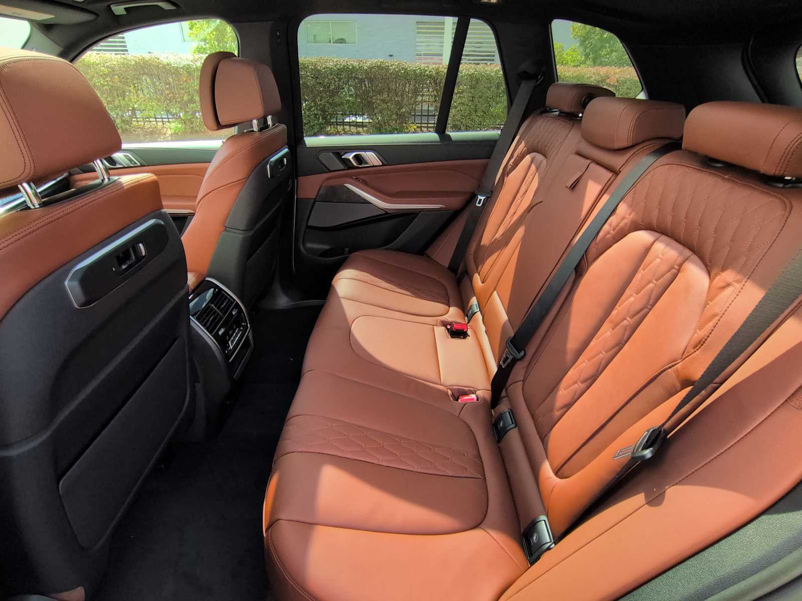 Thumbnail: 2026 BMW X5 - 21