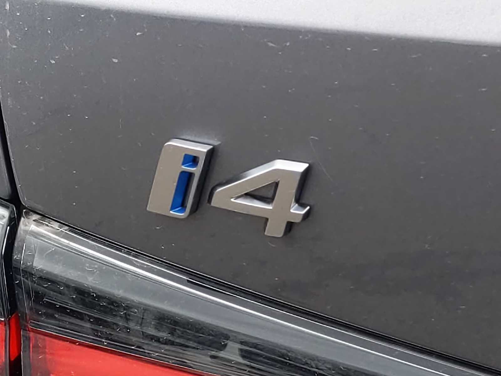 Thumbnail: 2025 BMW i4 - 12
