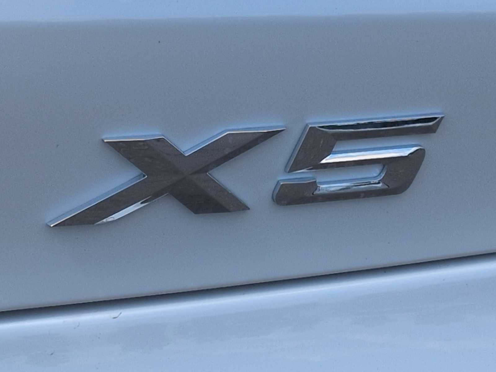 Thumbnail: 2026 BMW X5 - 13