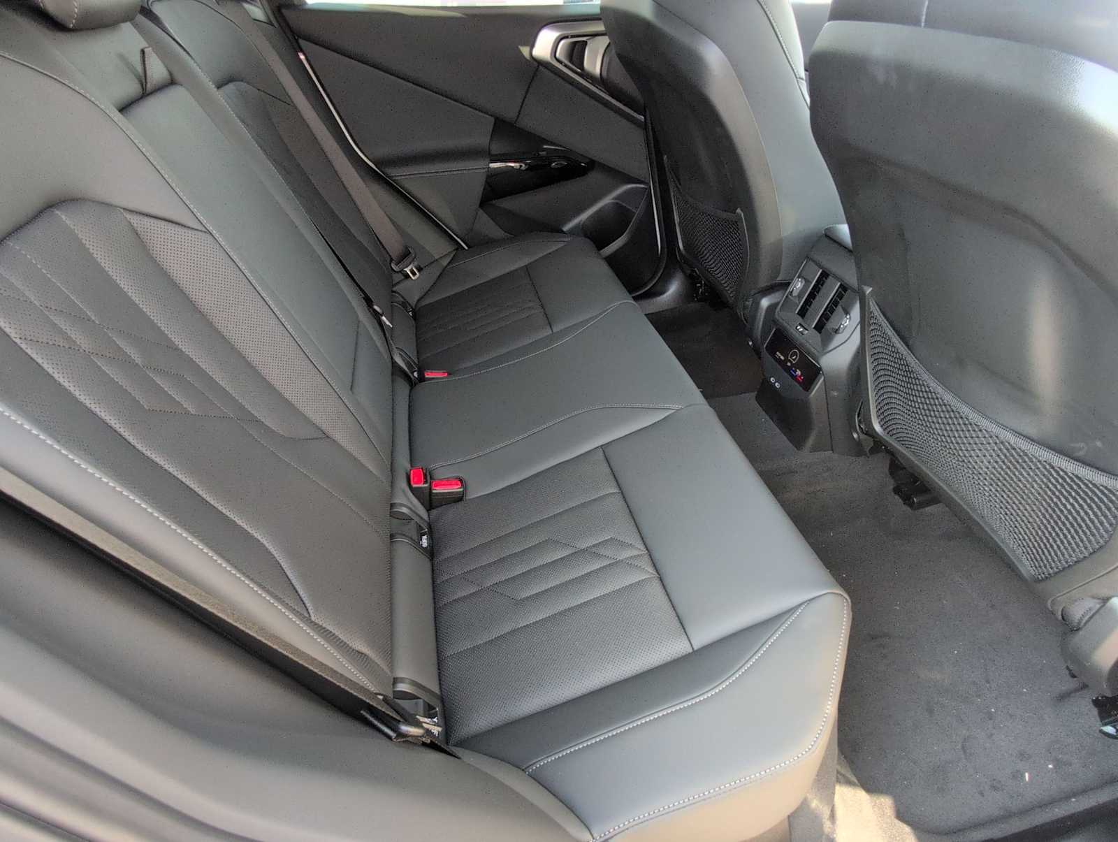 Thumbnail: 2026 BMW X3 - 20