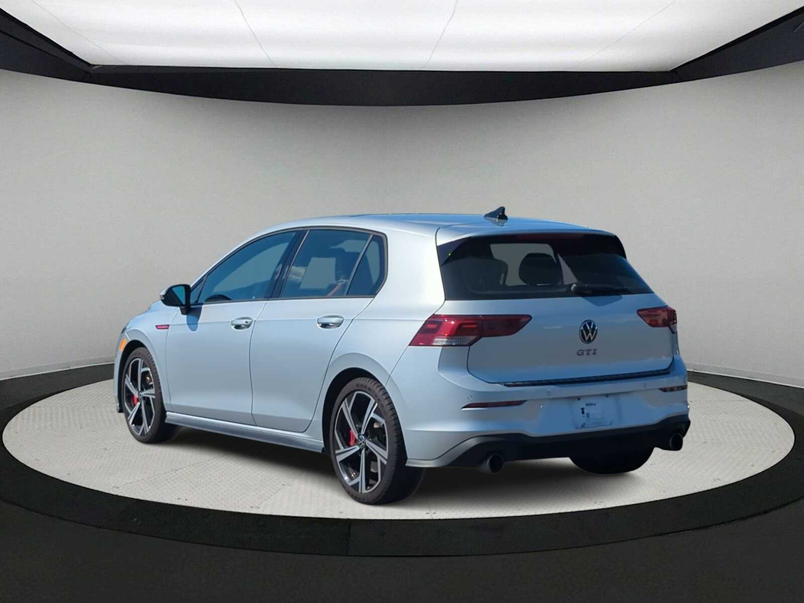 Thumbnail: 2024 Volkswagen Golf - 6