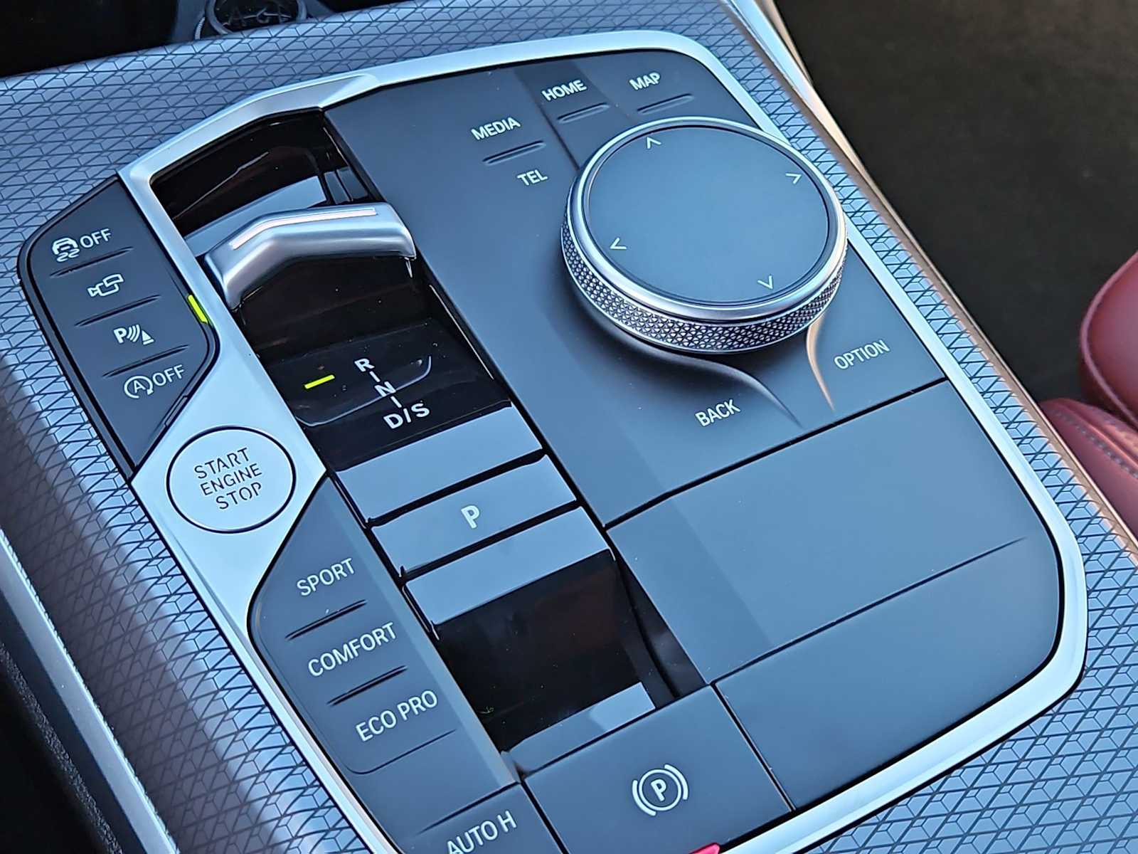 Thumbnail: 2026 BMW 3 Series - 30