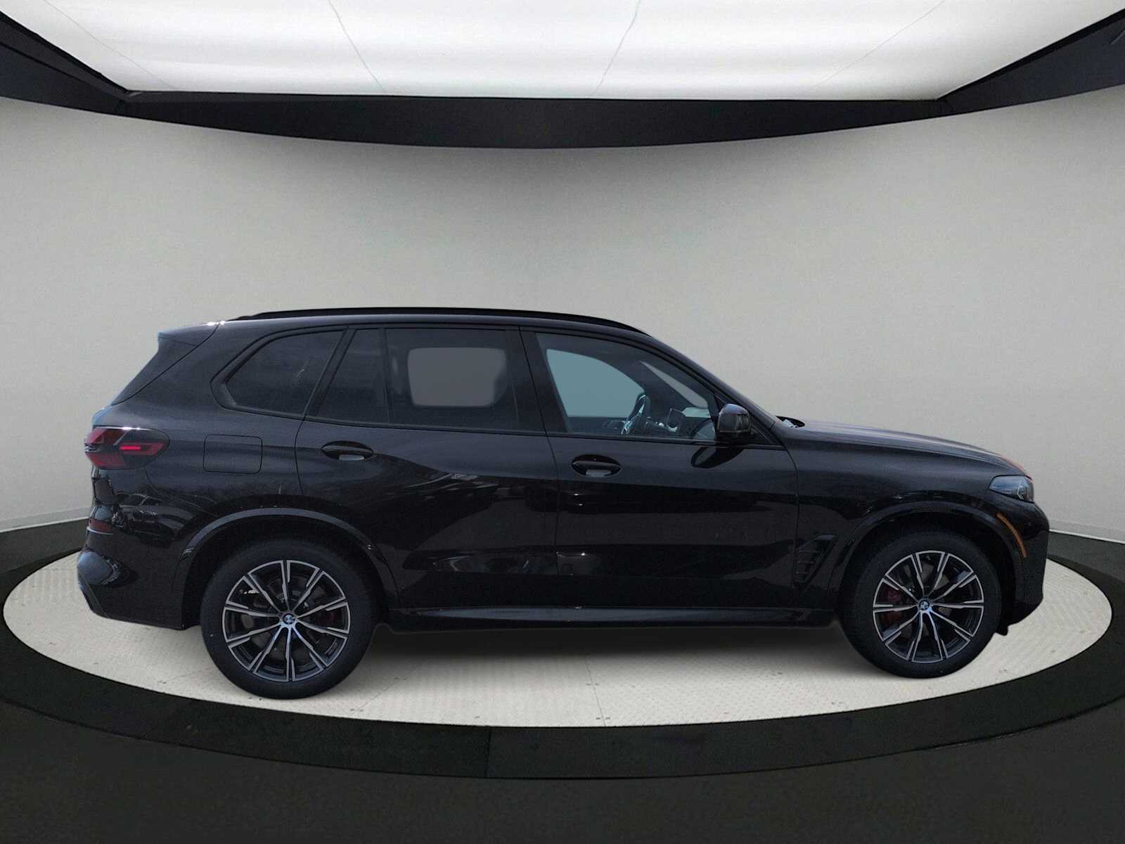 Thumbnail: 2026 BMW X5 - 9