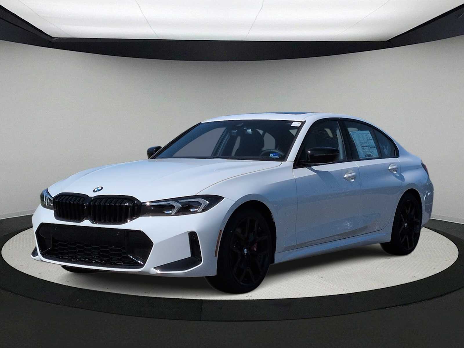 Thumbnail: 2026 BMW 3 Series - 4