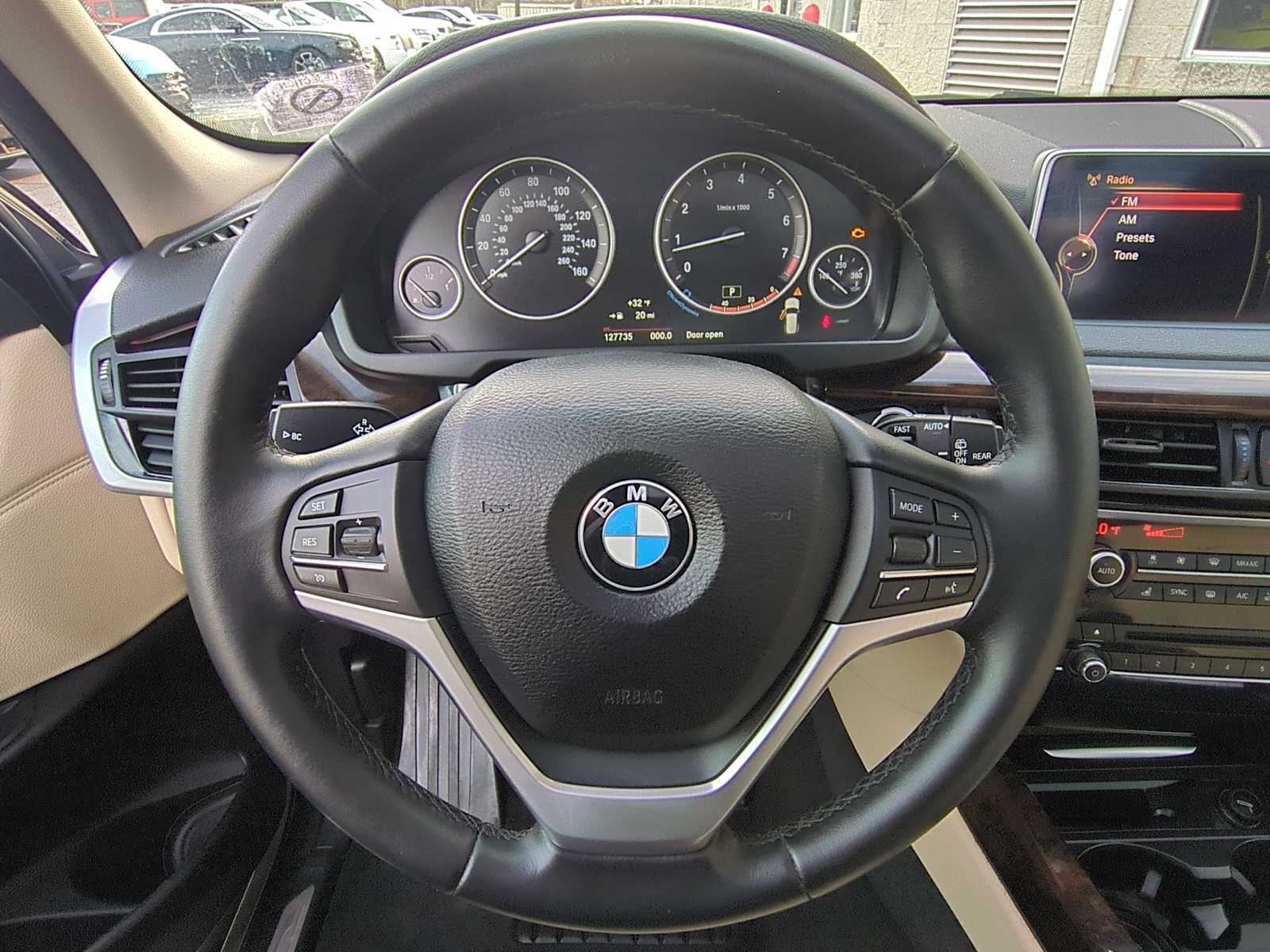 Thumbnail: 2016 BMW X5 - 25