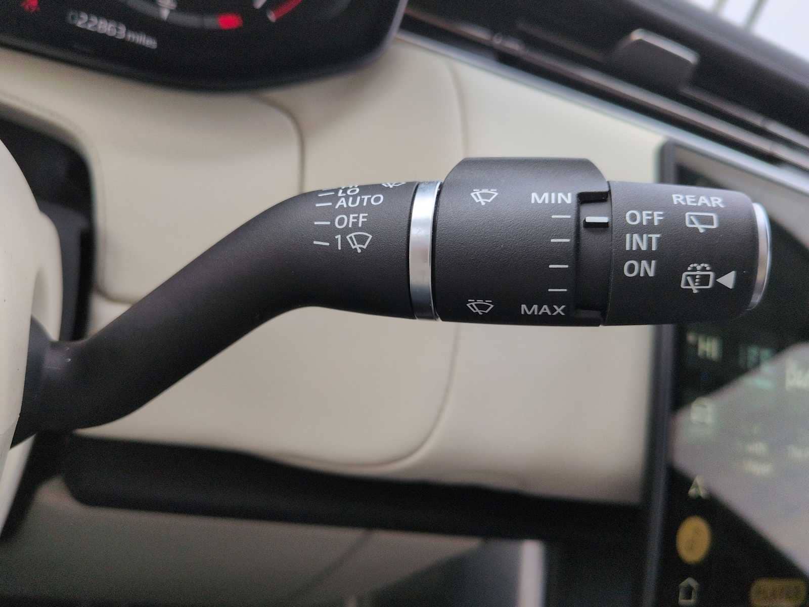 Thumbnail: 2024 Land Rover Range Rover - 28