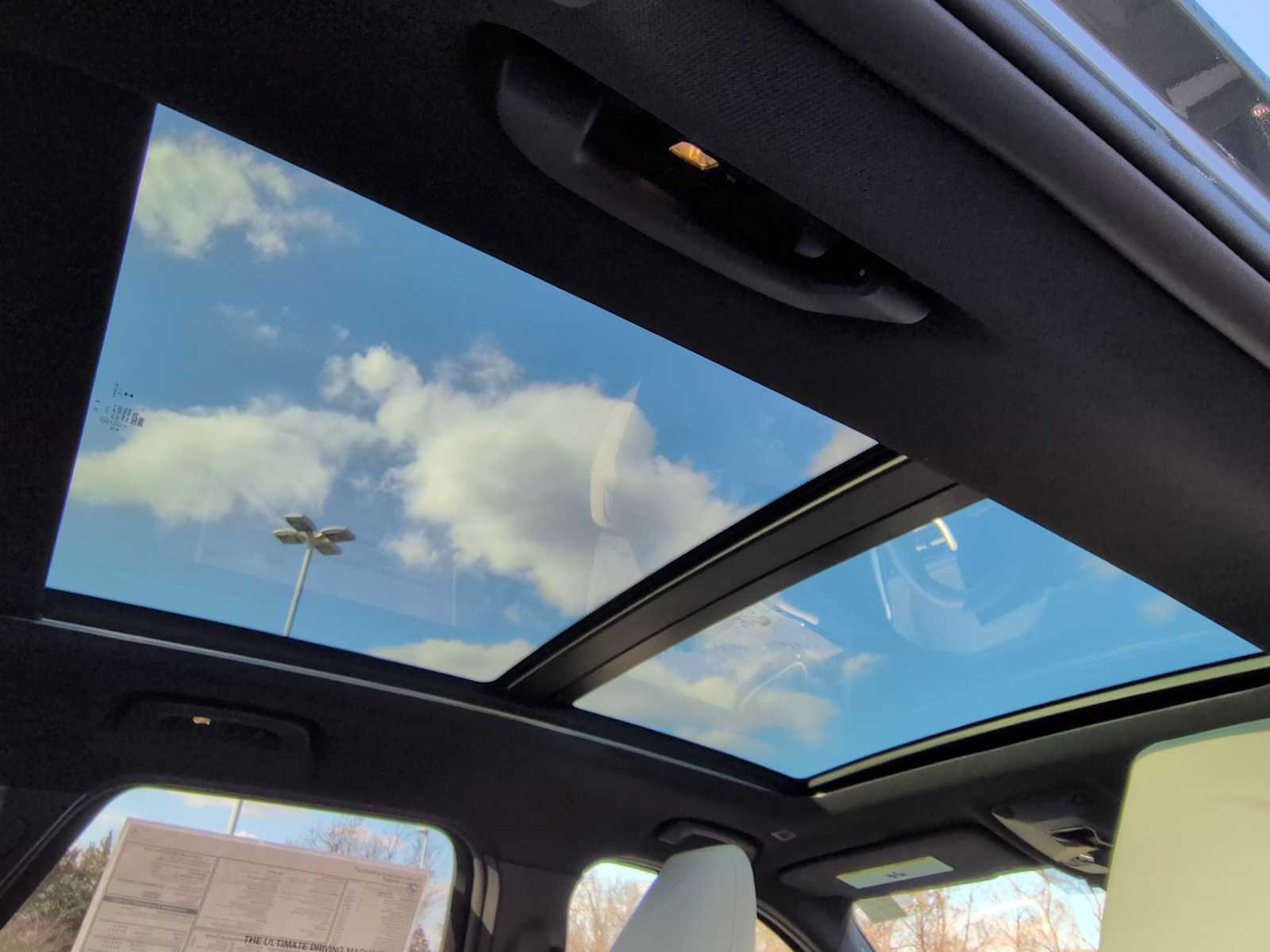 Thumbnail: 2026 BMW X1 - 23