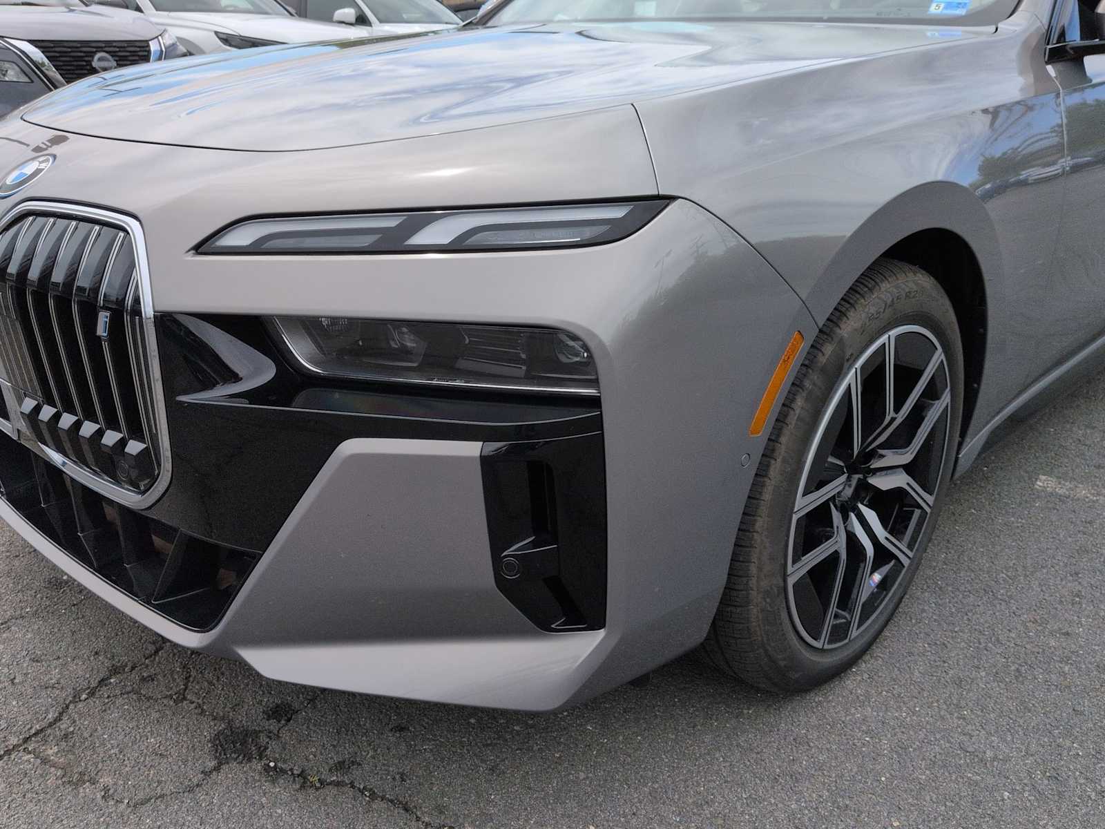 Thumbnail: 2025 BMW i7 - 11
