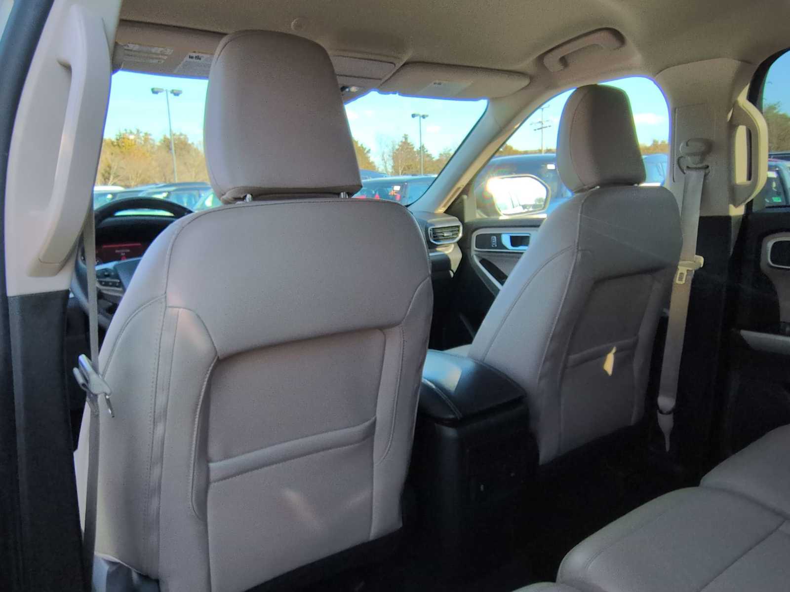 Thumbnail: 2023 Ford Explorer - 19