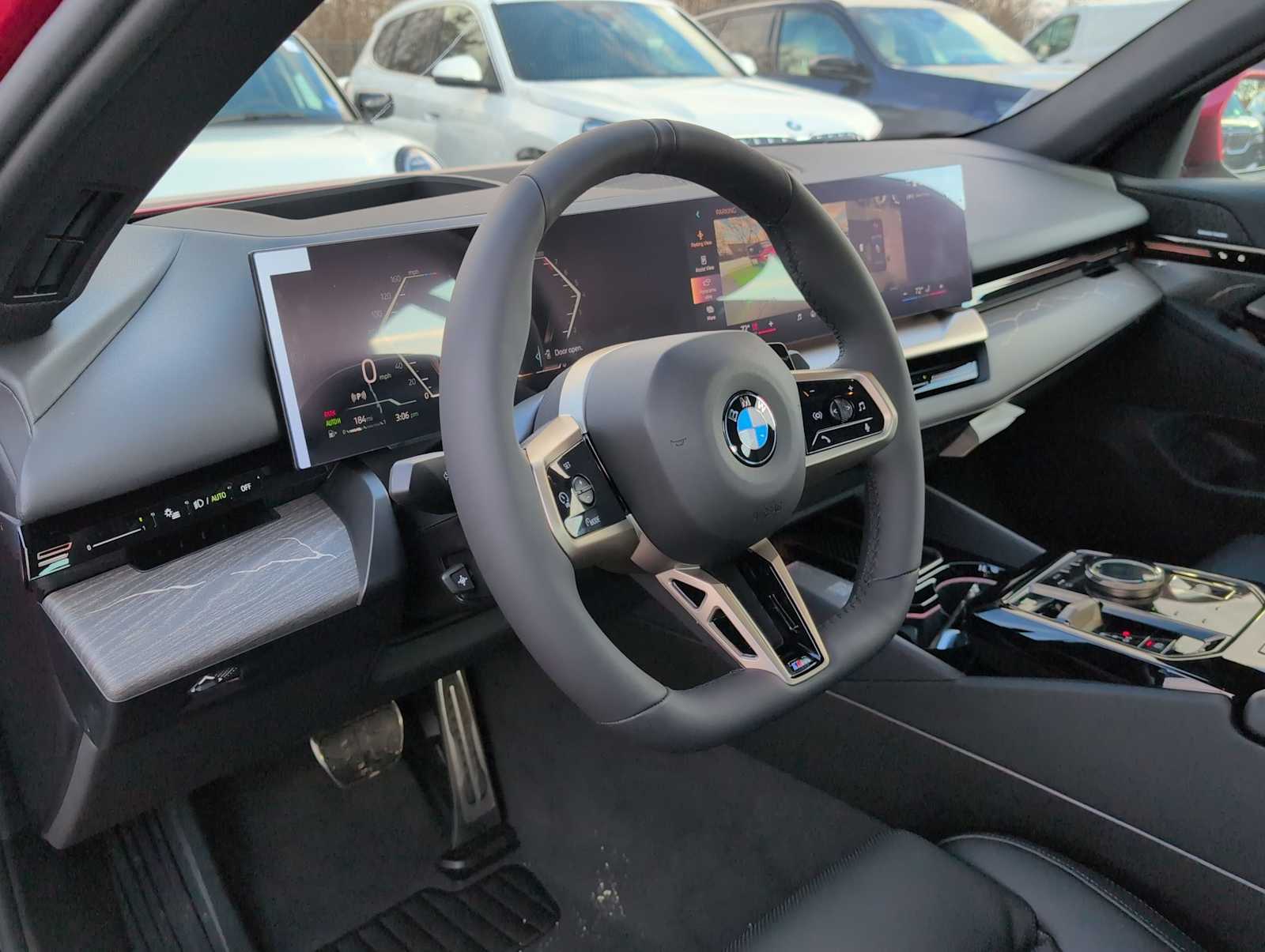 Thumbnail: 2026 BMW 5 Series - 10