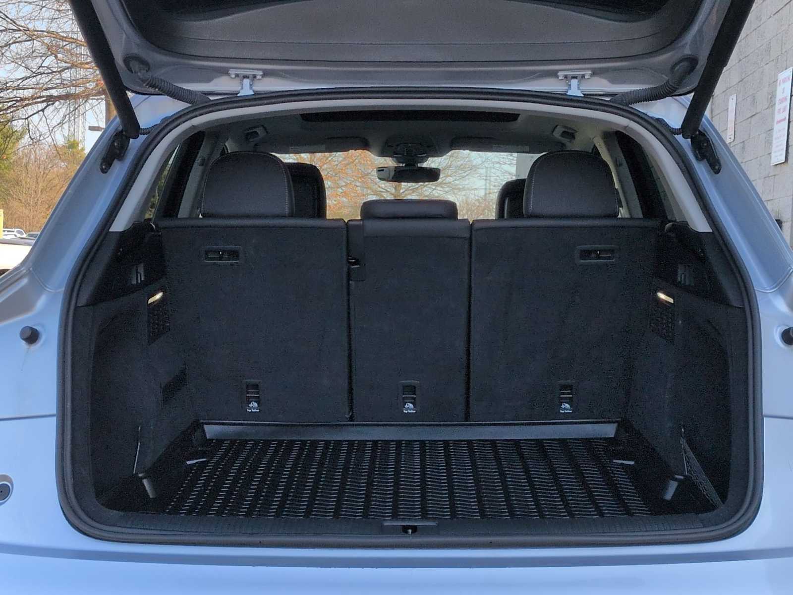 Thumbnail: 2021 Audi Q5 - 35