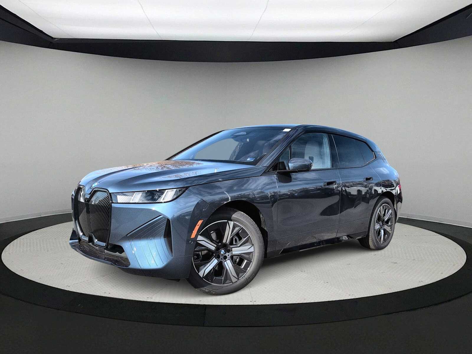 2026 BMW iX xDrive40's photo