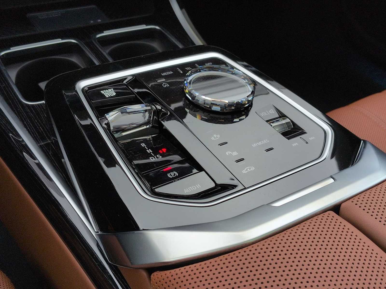 Thumbnail: 2026 BMW 7 Series - 34