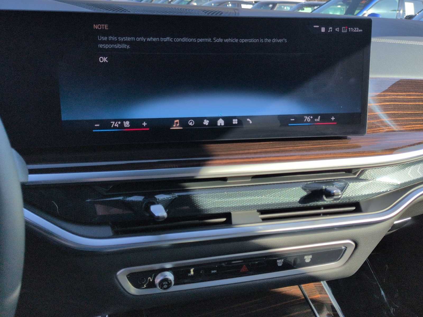 Thumbnail: 2026 BMW X5 - 30