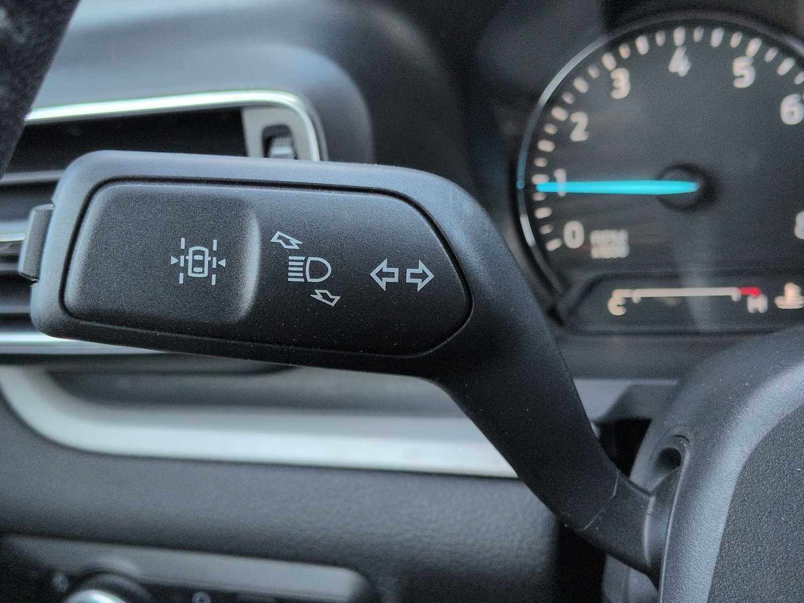 Thumbnail: 2023 Ford Explorer - 27