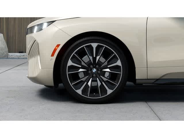 Thumbnail: 2026 BMW iX - 7