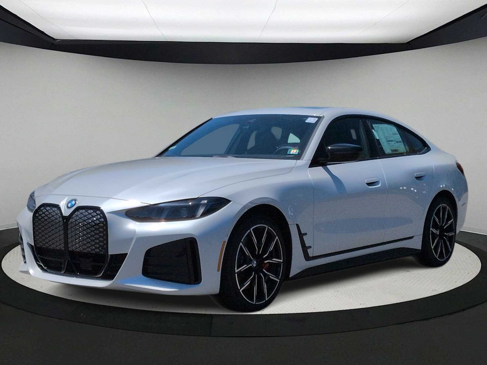Thumbnail: 2026 BMW i4 - 4