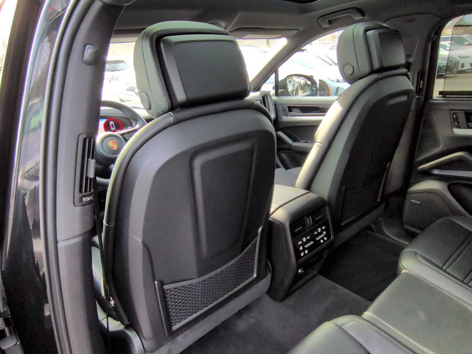 Thumbnail: 2025 Porsche  - 19