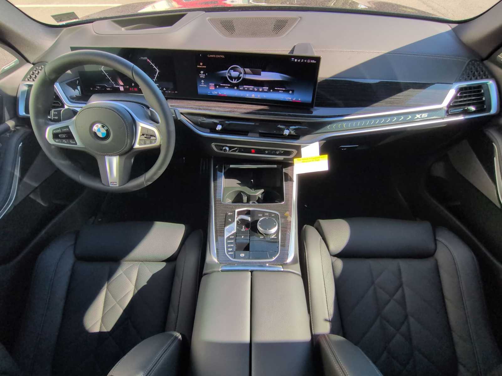 Thumbnail: 2026 BMW X5 - 16