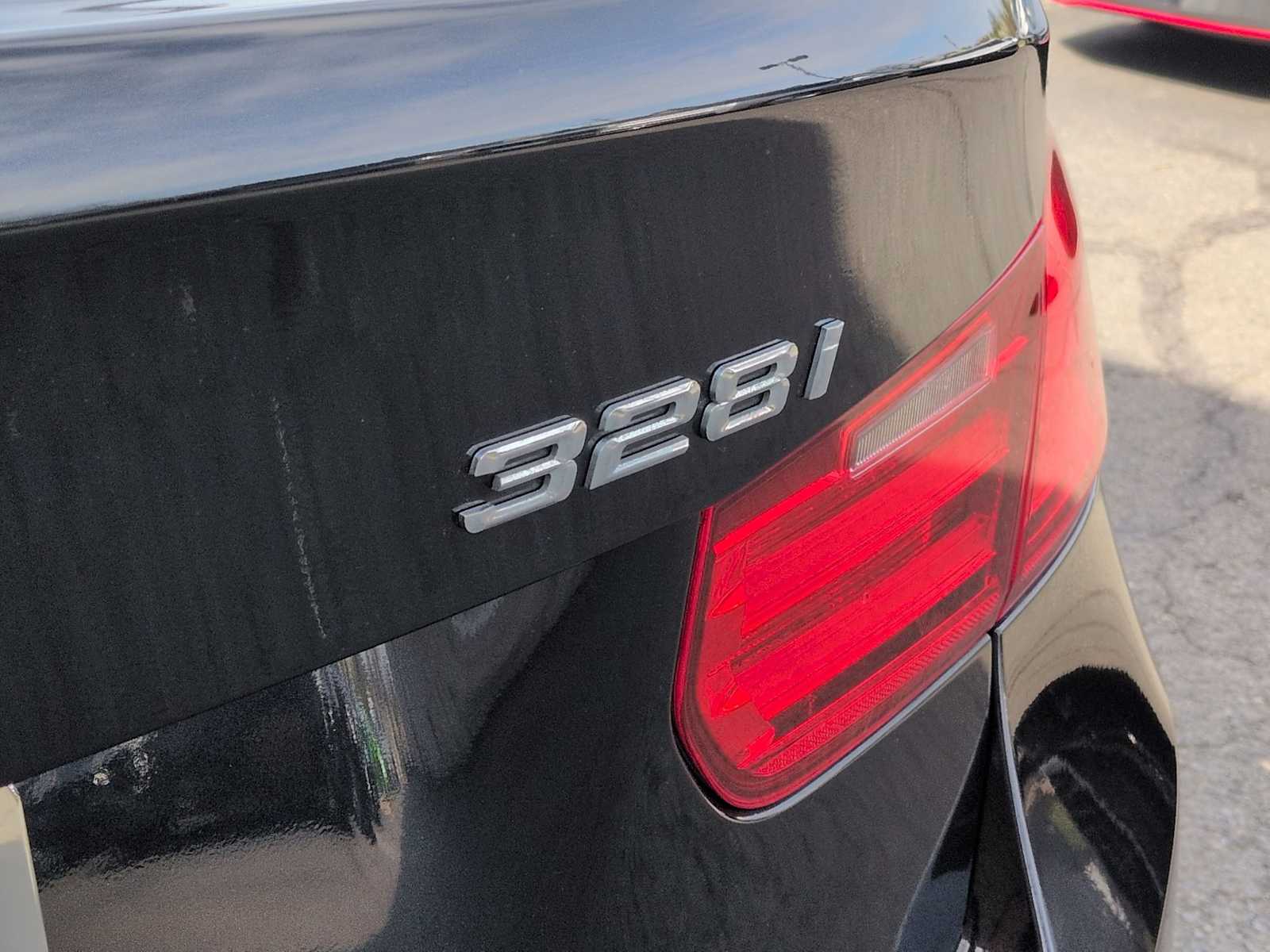 Thumbnail: 2013 BMW 3 Series - 13