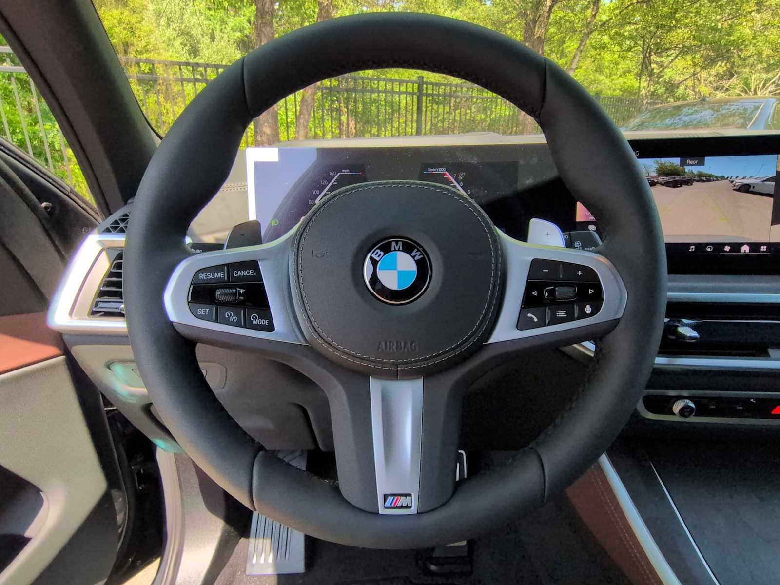 Thumbnail: 2026 BMW X5 - 25