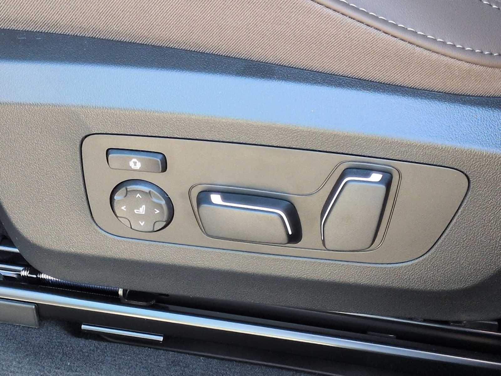 Thumbnail: 2026 BMW X3 - 18