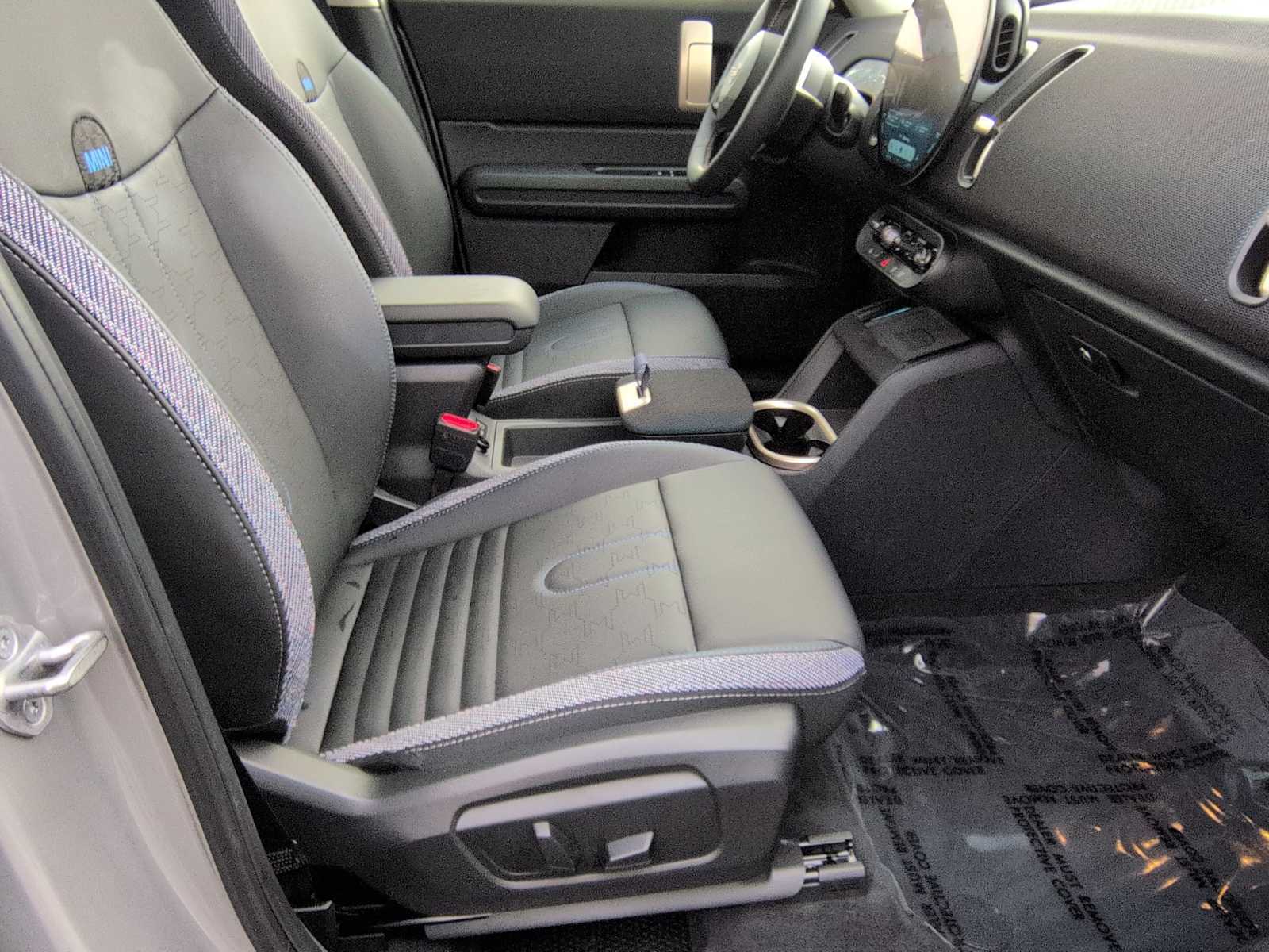 Thumbnail: 2025 MINI Cooper Countryman - 24