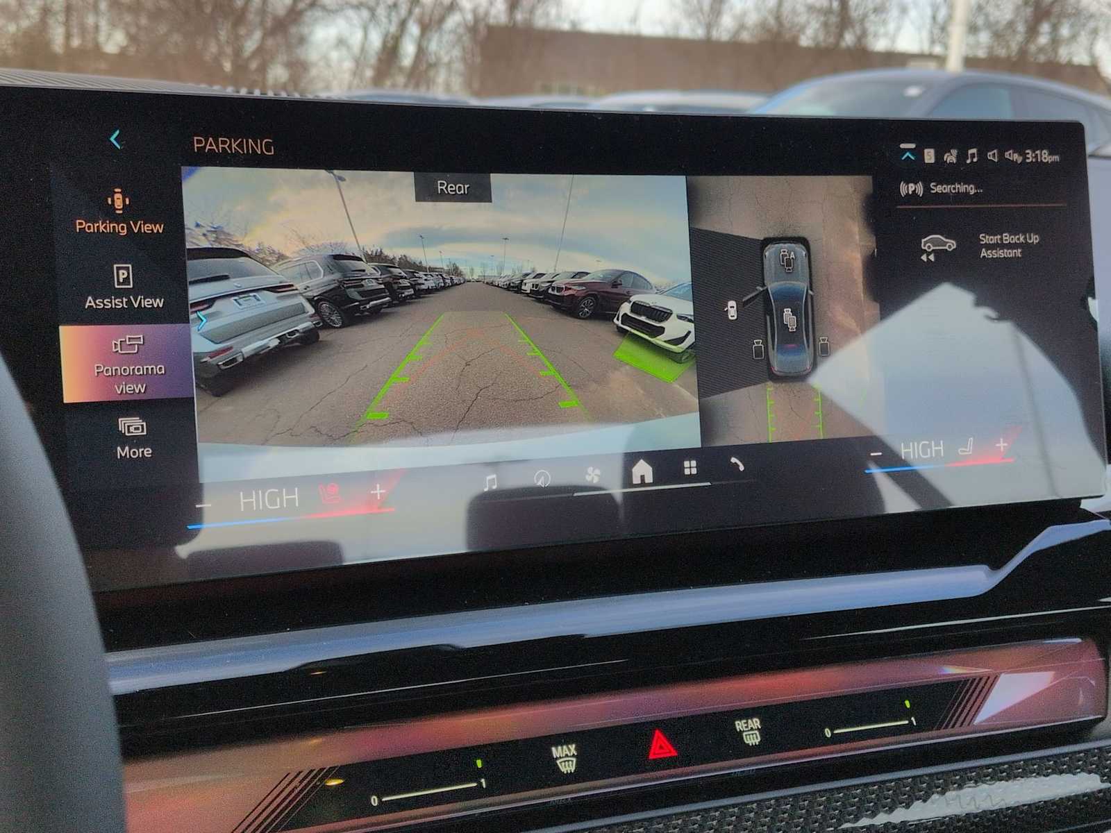 Thumbnail: 2026 BMW 5 Series - 32