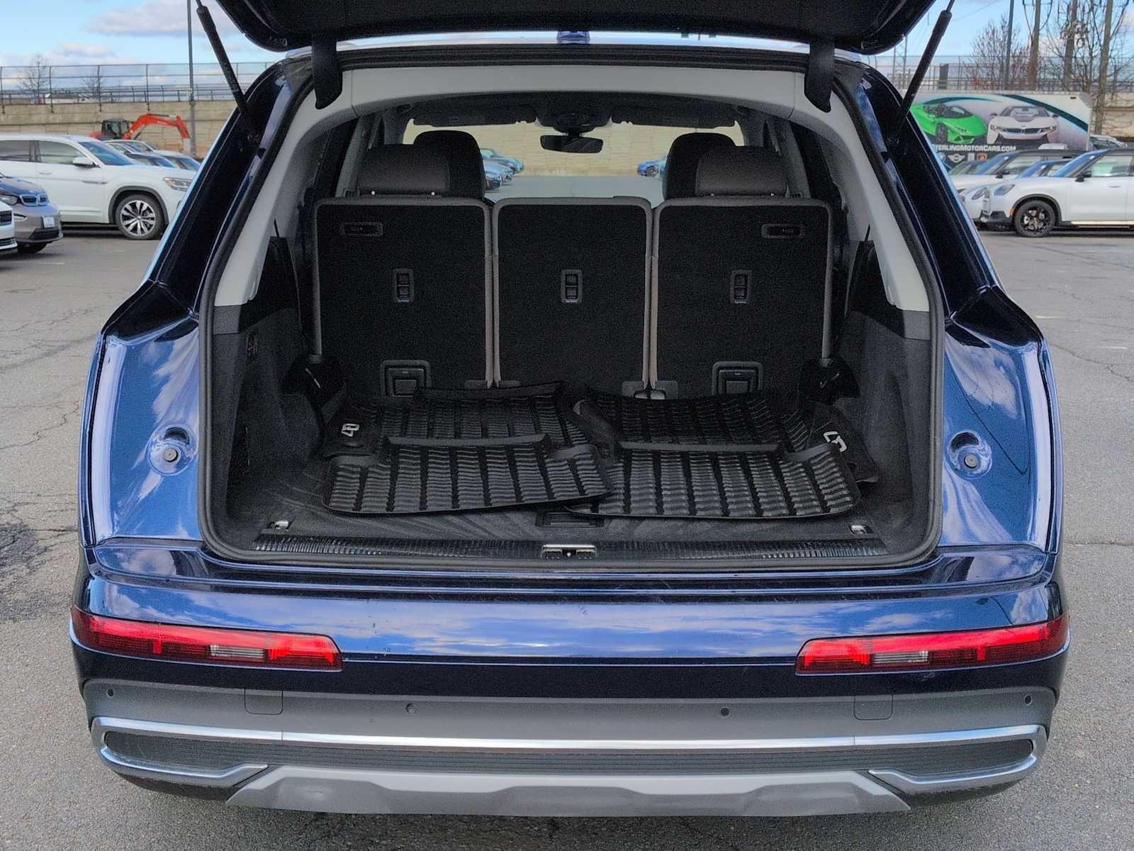 Thumbnail: 2022 Audi Q7 - 35