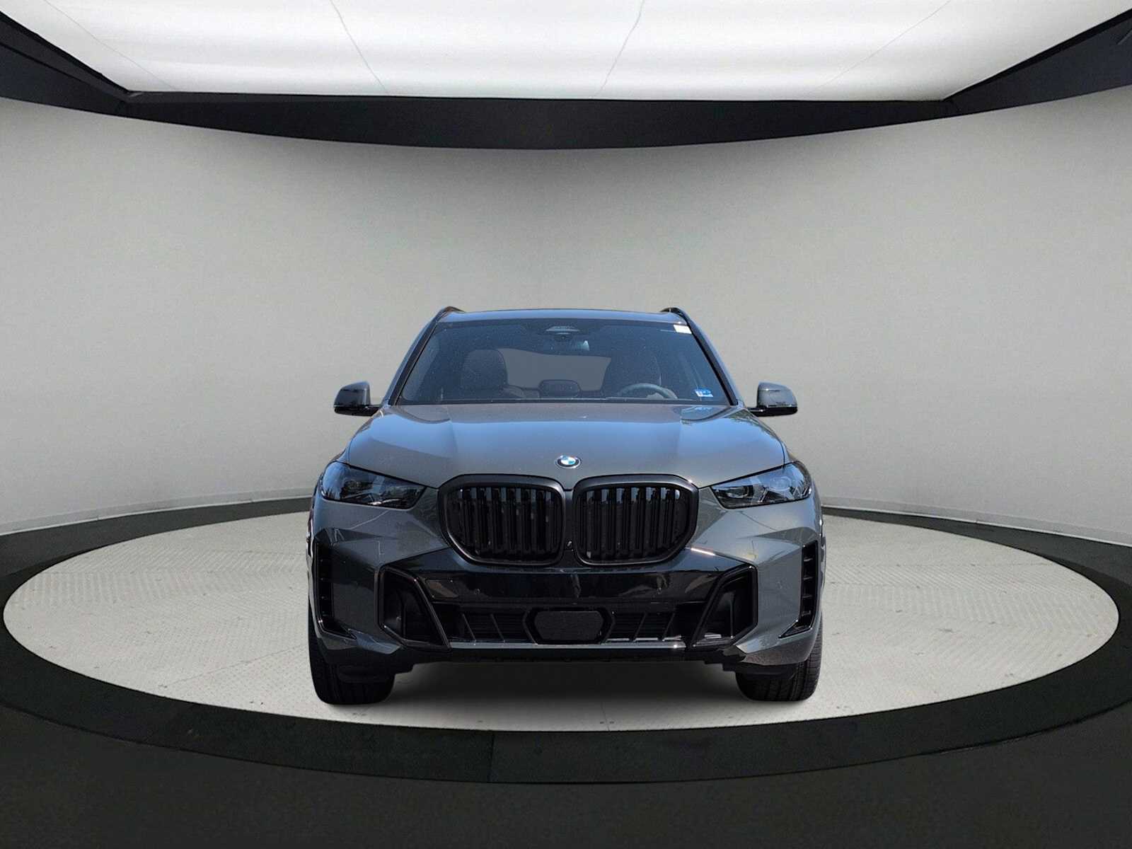 Thumbnail: 2026 BMW X5 - 3