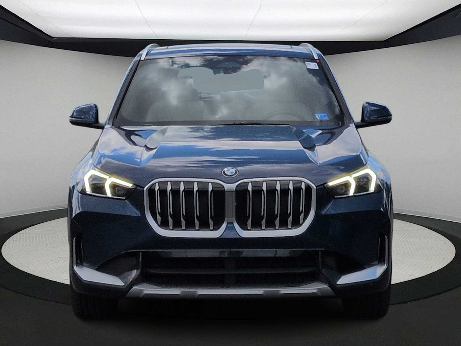 Thumbnail: 2025 BMW X1 - 3